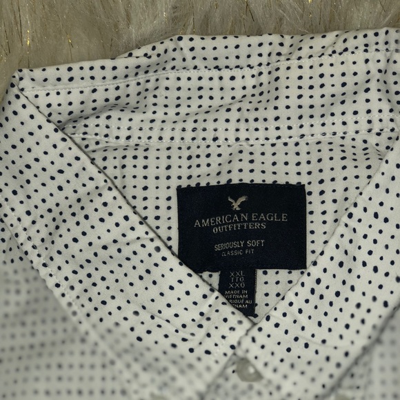 AMERICAN EAGLE BUTTON DOWN - Picture 2 of 2